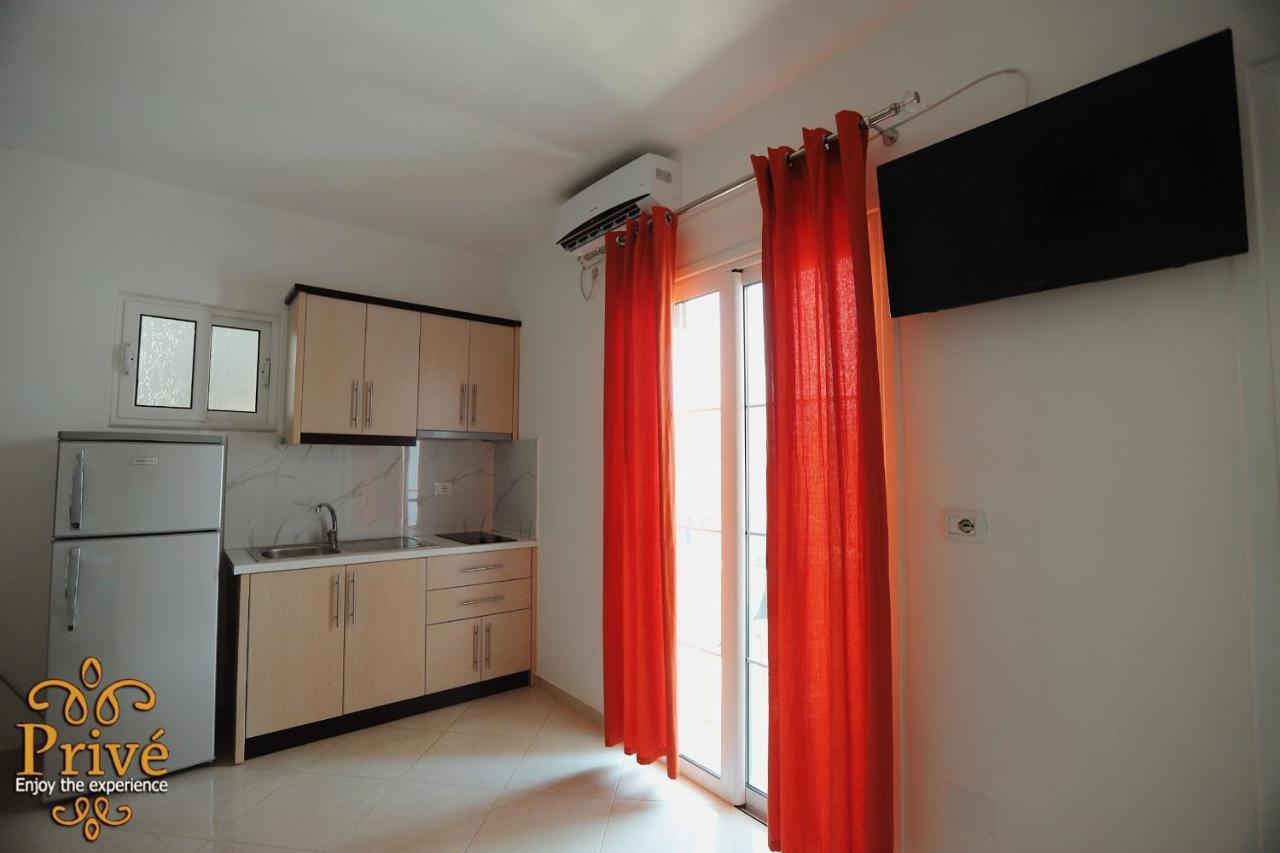 Prive Hotel And Apartment Ksamil Exterior photo
